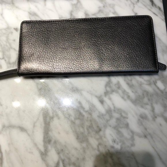Wristlet - Picture 2 of 3